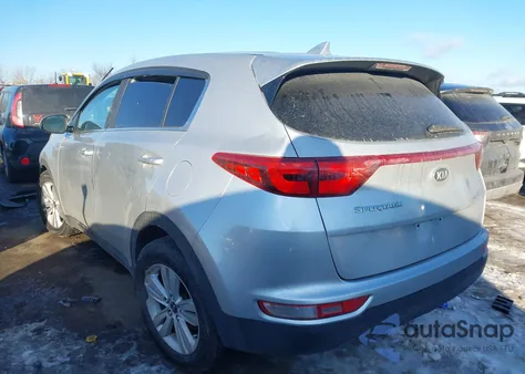 2018 Kia Sportage Lx z USA, uszkodzony, nr VIN KNDPM3AC9J7317328